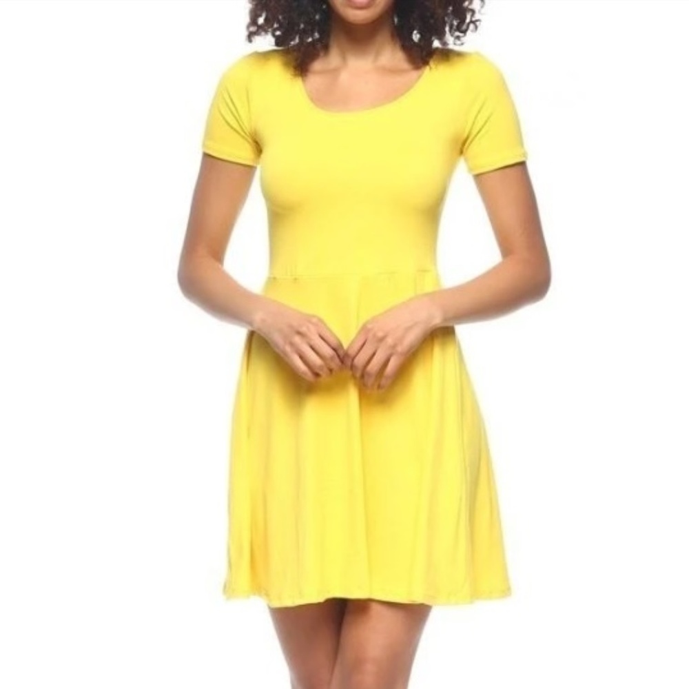 Yellow Classic Scoopneck Sundress  *ITEMS ARE NEW FROM MY CLOSED BOUTIQUE* #8521